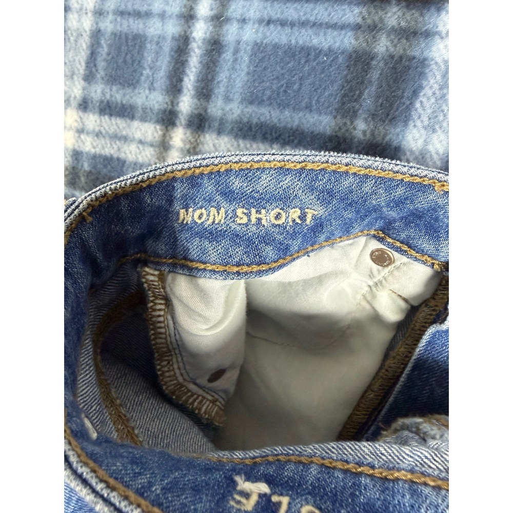 American Eagle Mom Shorts Womens 00 Blue Denim Embroidered Floral Distressed Raw - Picture 7 of 7